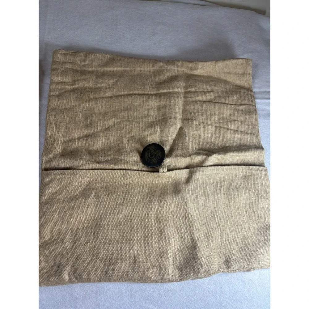 Pottery‎ Barn Beige Linen Large Button Envelope PillowCovers 18